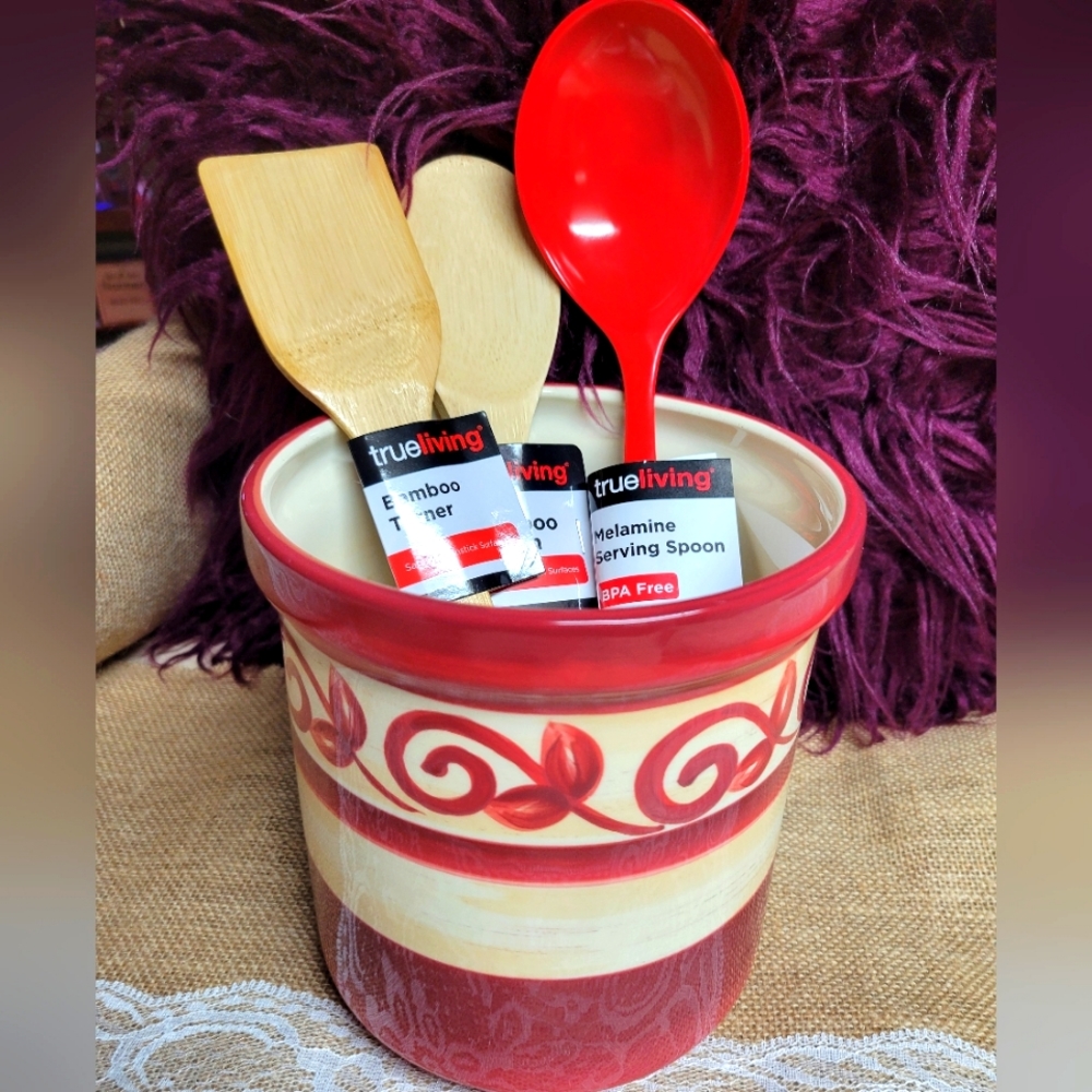 Vintage Pier 1 beautiful red design ceramic utensil caddy handpain